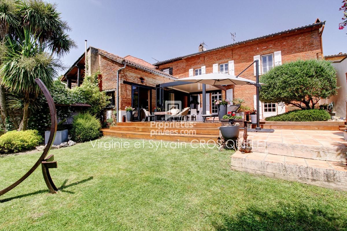 Maison de caractère proche Montastruc La Conseillère  270 m2