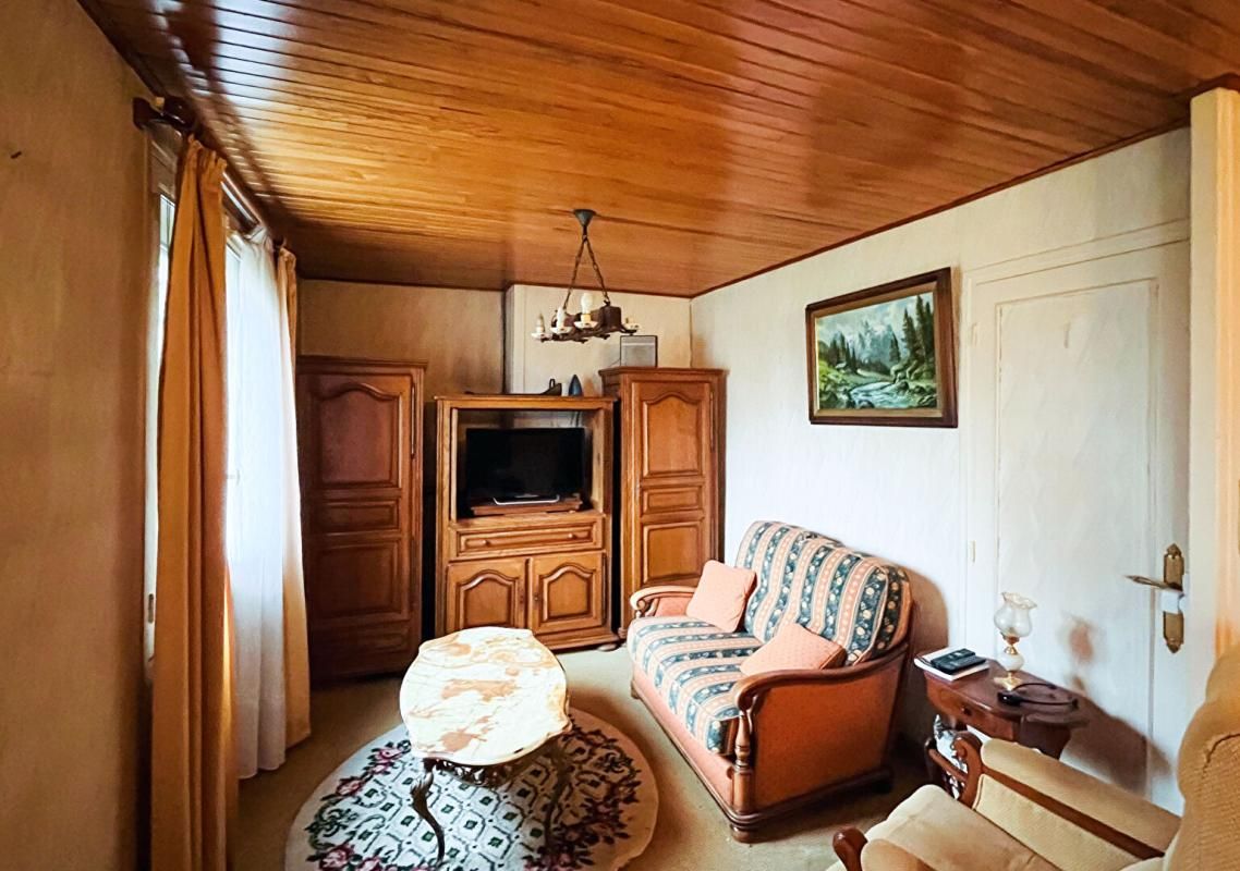 VIGNY Maison fonctionnelle des années 60 4