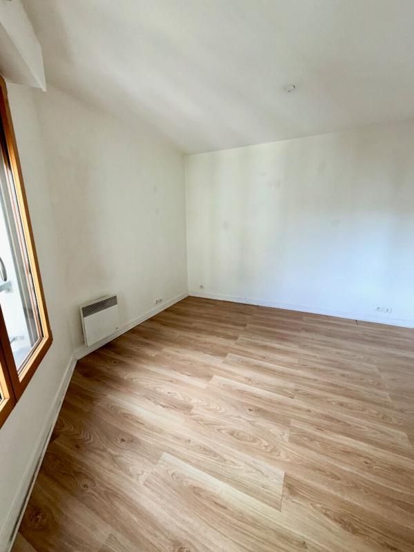 SAINT-OUEN Appartement Saint Ouen Sur Seine 2 pièce(s) 42.16 m2 4