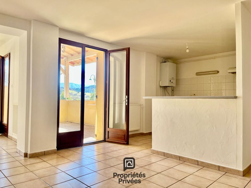 SISTERON 4 pièces lumineux + terrasse - Centre-ville Sisteron 4