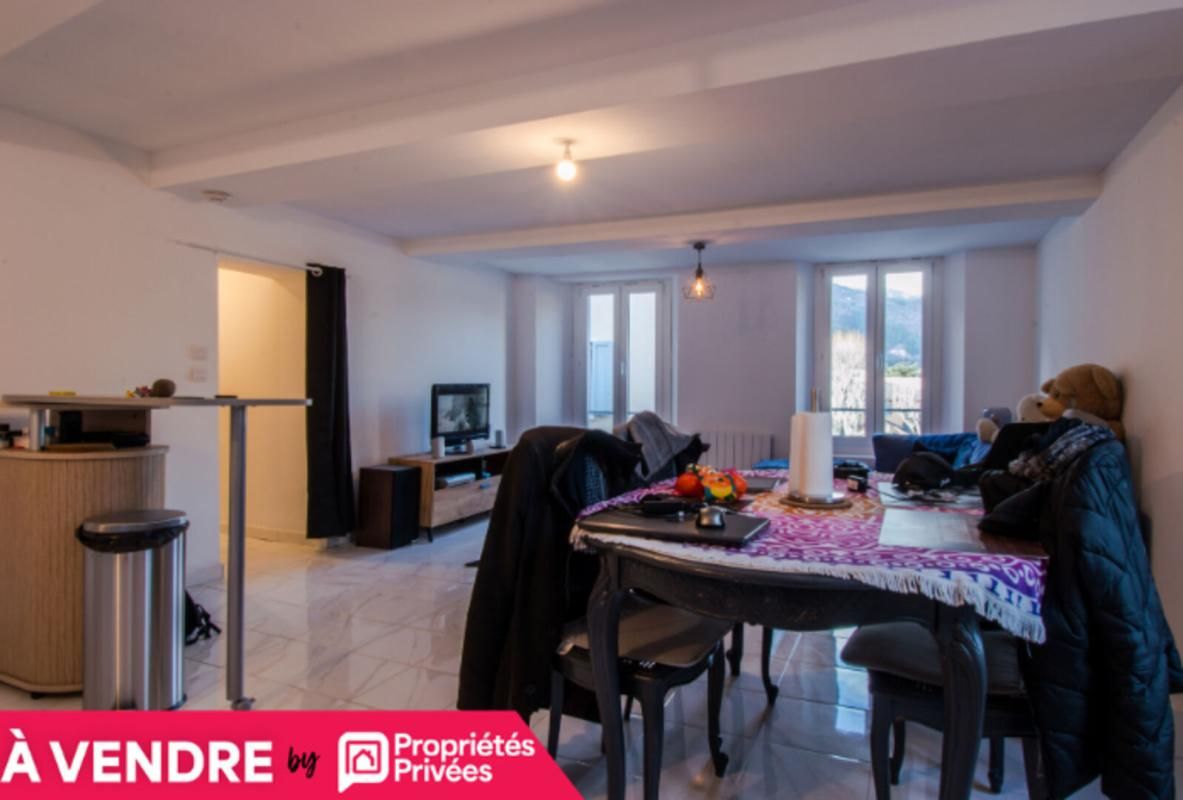 DIGNE-LES-BAINS Immeuble Digne Les Bains - 255 m2 - Lot de 5 appartements 4