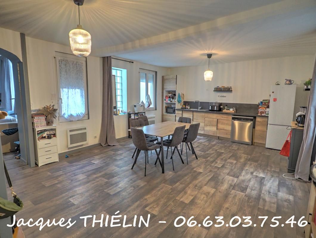 LONGUE-JUMELLES Immeuble de rapport ? Hyper centre de Longué-Jumelles (49160) 4