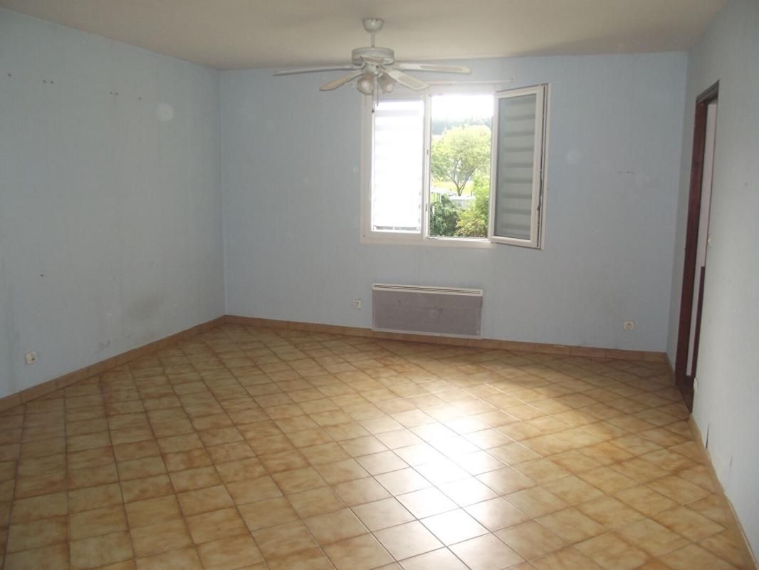 PRUGNY Belle maison plain pied 3