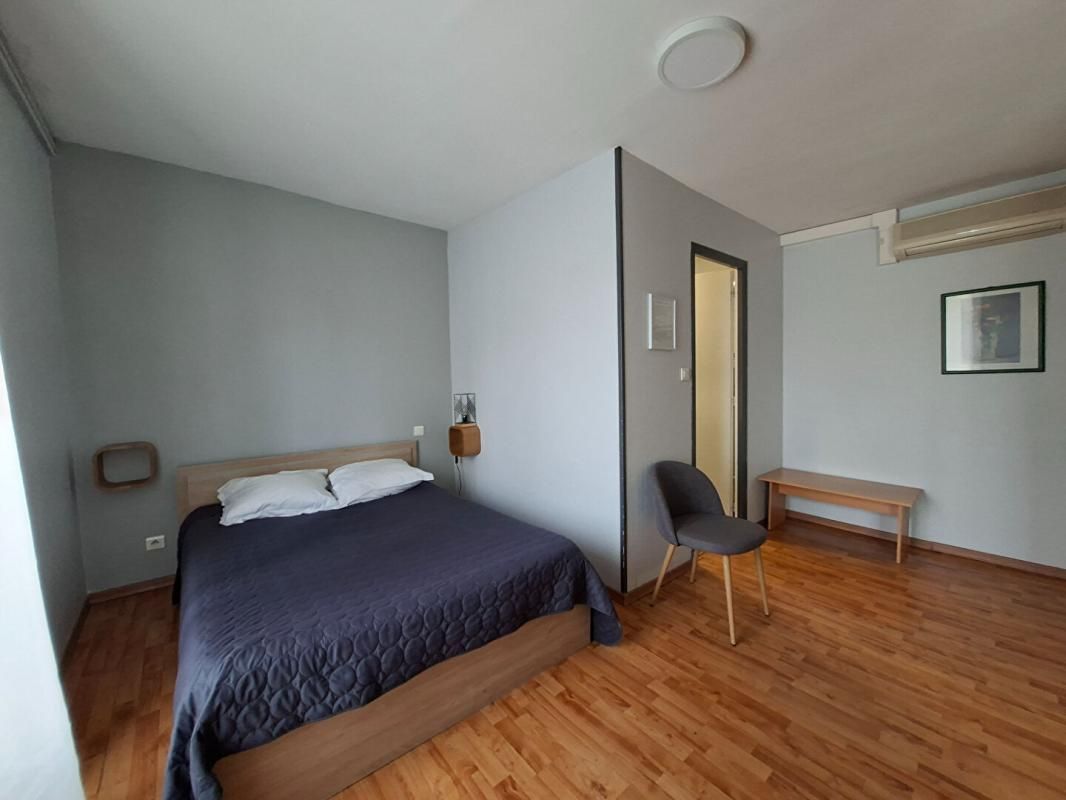 BLANZY Immeuble Blanzy 9 pièce(s) 307 m2 3