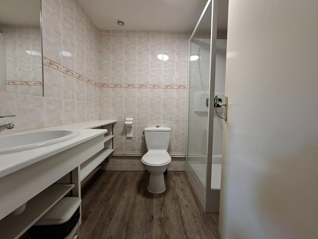 BLANZY Immeuble Blanzy 9 pièce(s) 307 m2 4