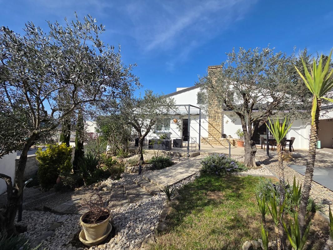 MONTELIMAR Maison Montélimar 4 pièces 110 m2 2