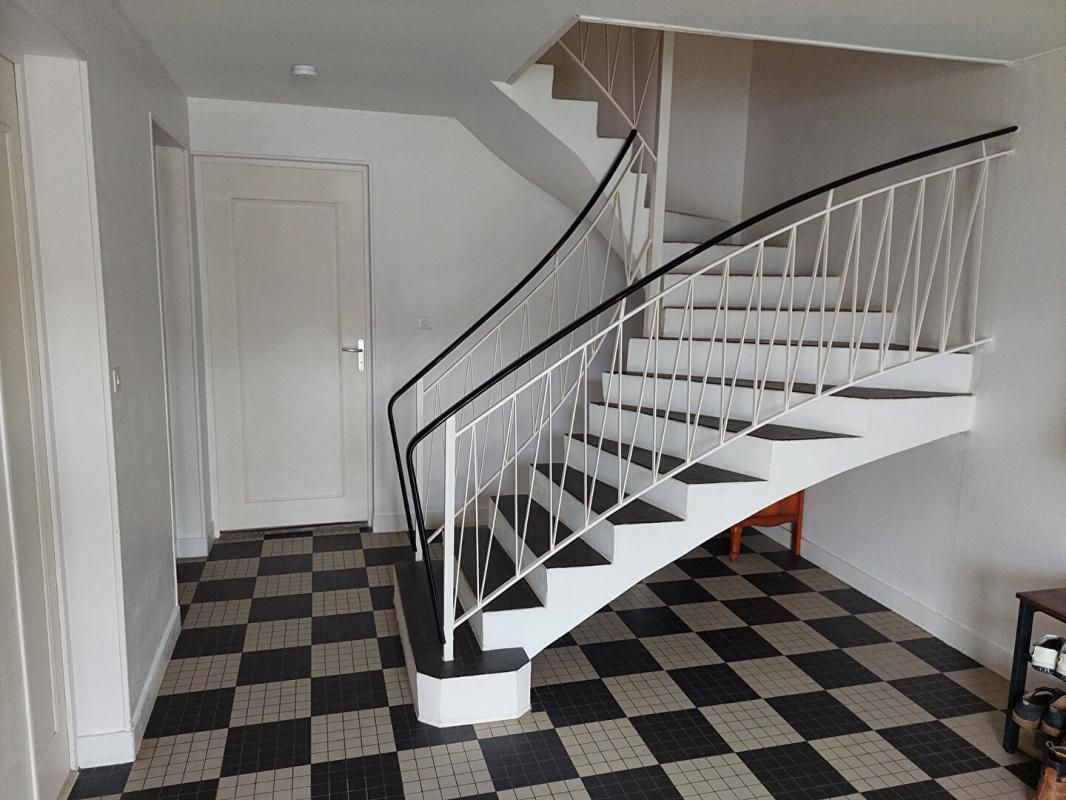 LE HAVRE Maison  5 pièce(s) 137 m2 Quartier Sanvic avec jardin et garage 2