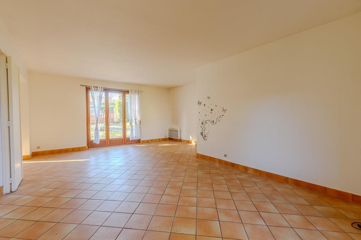 OINVILLE-SUR-MONTCIENT EXCLUSIVITE PROPRIETES-PRIVEES - Maison de village avec fort potentiel au coeur de Oinville-sur-Montcient 4