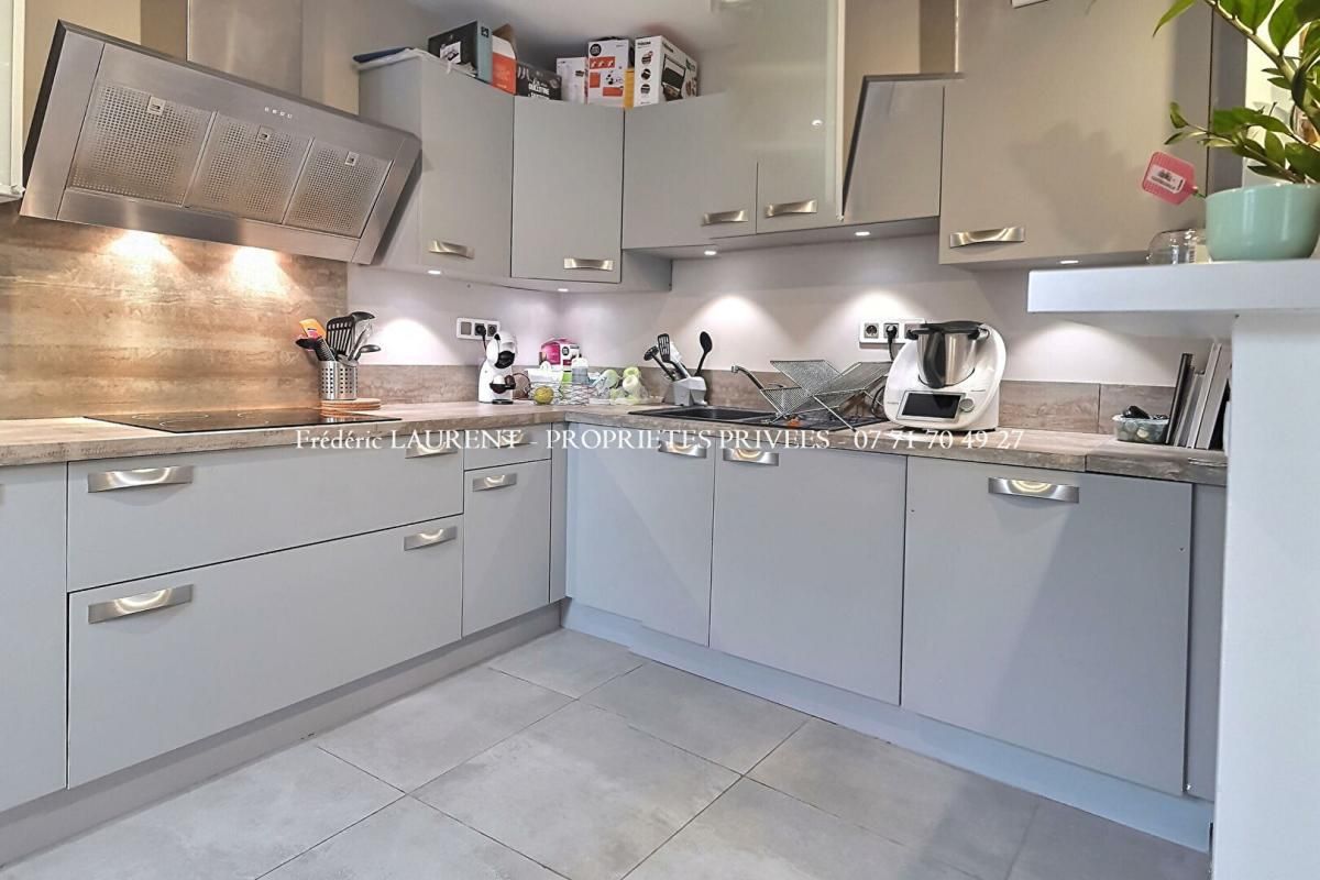 SAINT-HIPPOLYTE-DU-FORT Appartement 75 m² en Location -  3 chambres à Saint Hippolyte Du Fort 4