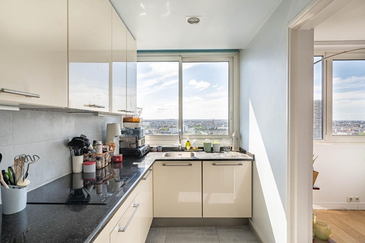 PARIS-13E-ARRONDISSEMENT Appartement 4/5 pièces 2