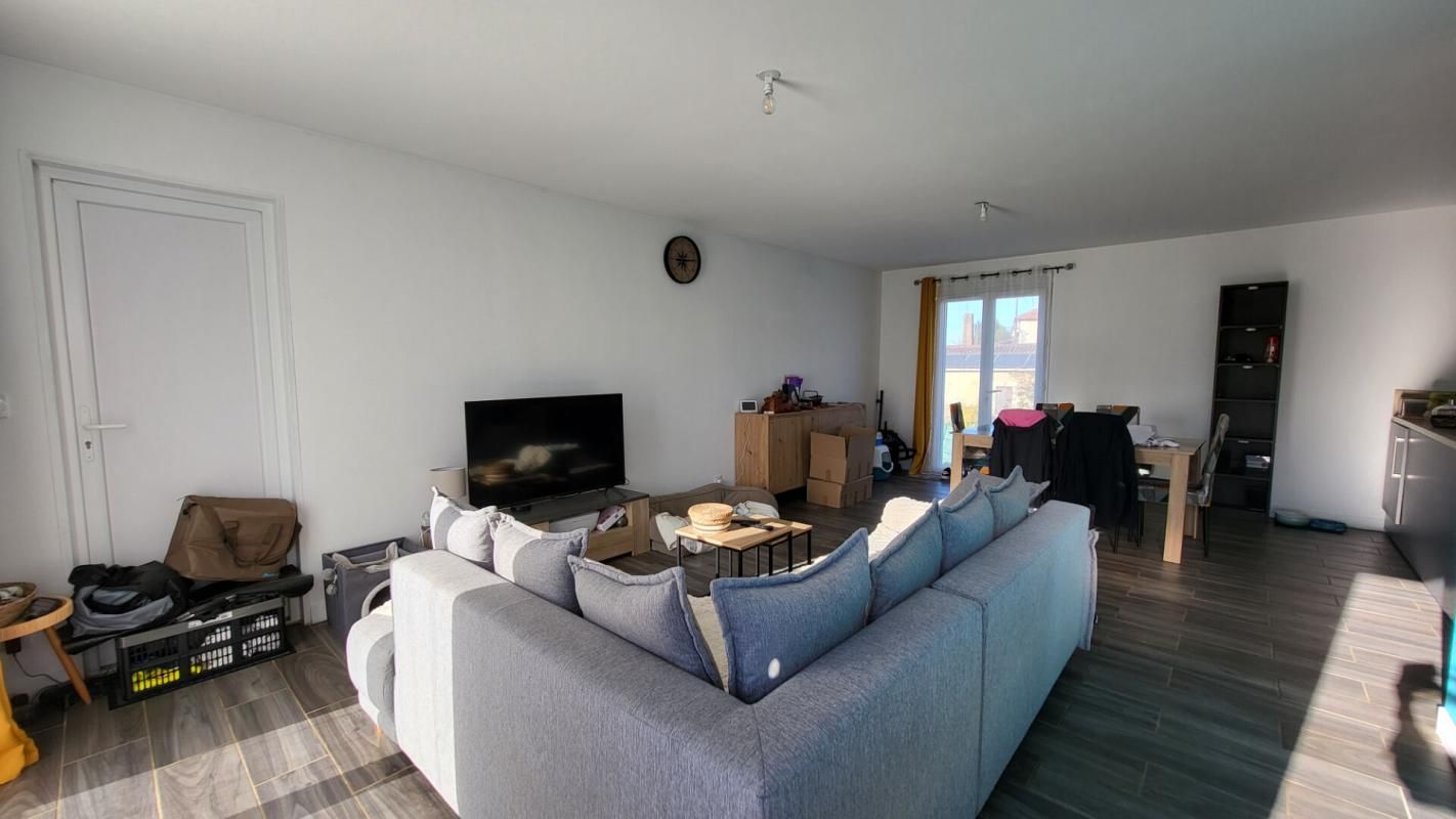 SOURZAC SOURZAC Maison de plain pied de 2017  d'une surface de  80 m2 pièce de vie  2 chambres et jardin 3