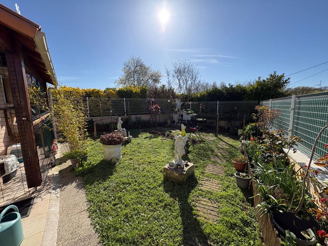 SAINTES EXCLUSIVITE MAISON DE PLAIN PIED 110 M2 1