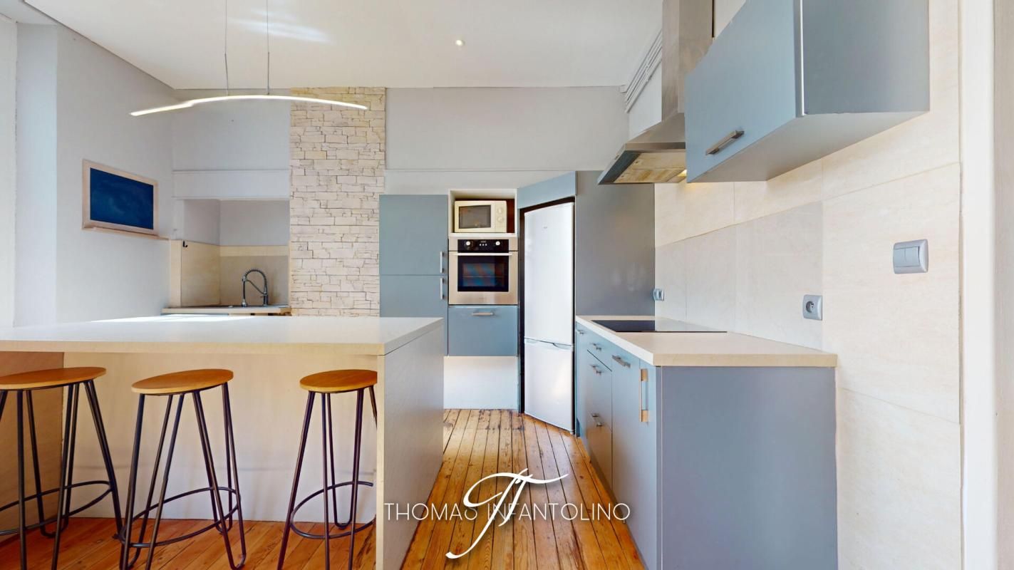 CARCASSONNE EN EXCLUSIVITE - CENTRE VILLE - 3 CHAMBRES - FAIBLE CHARGE - COPROPRIETE BENEVOLE 2