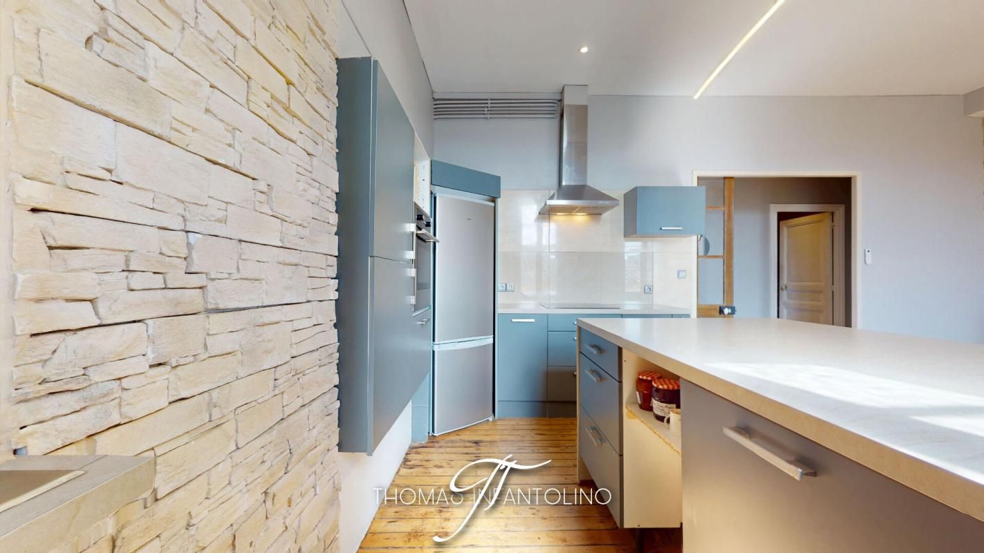 CARCASSONNE EN EXCLUSIVITE - CENTRE VILLE - 3 CHAMBRES - FAIBLE CHARGE - COPROPRIETE BENEVOLE 3