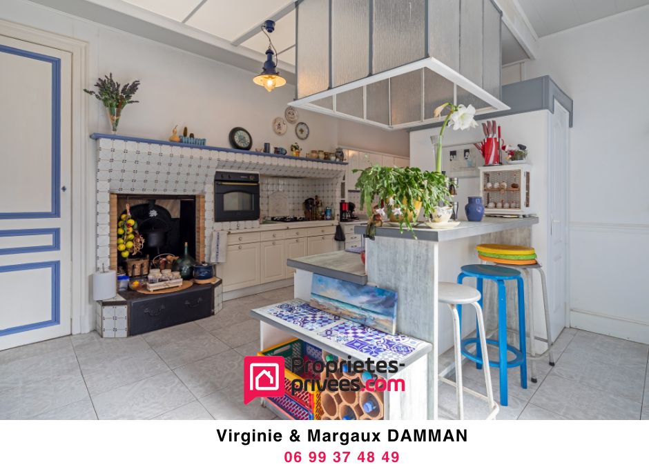 CAUDEBEC-LES-ELBEUF Charme, prestige et potentiel : une demeure d'exception 4