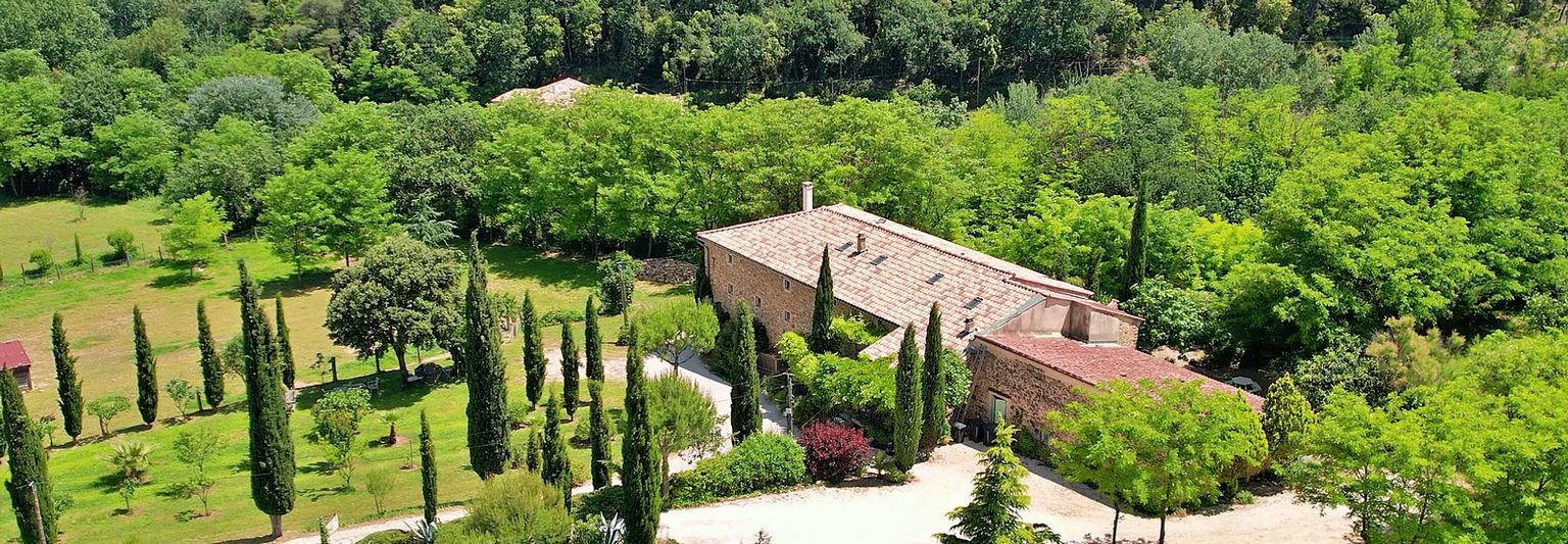 Un Domaine Provençal d'Exception à 30 Minutes d'Uzès