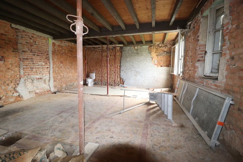 LUCENAY-LES-AIX Maison Lucenay Les Aix 2 pièce(s) 140 m2 4