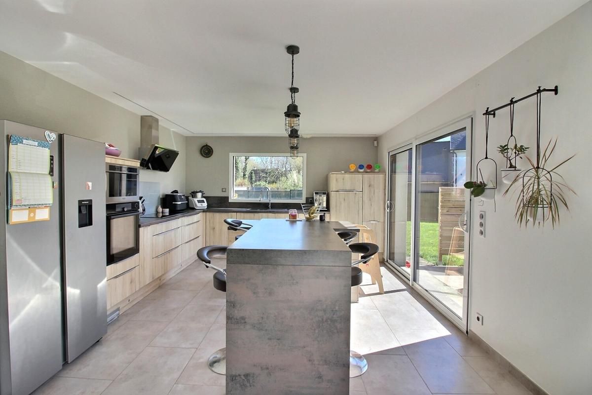 FONTENAY Maison Fontenay 6 pièce(s) 220 m2 4