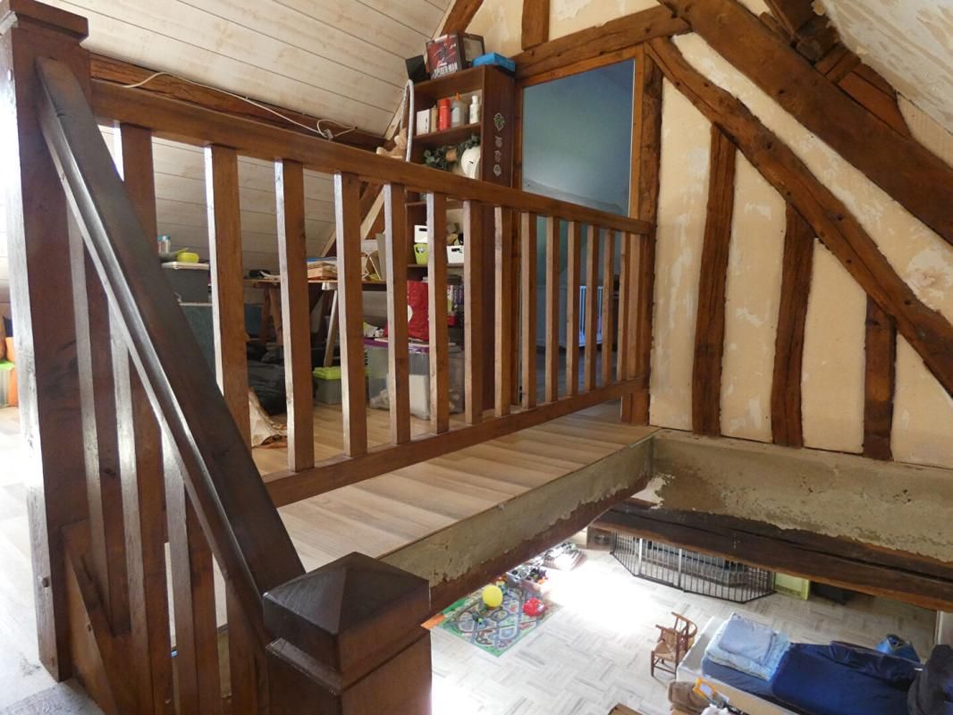 DAMPIERRE-SUR-AVRE Maison à Rénover 7 pièce(s) 155 m2 4