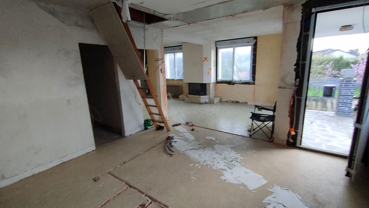 LA VERRIE Maison La Verrie 5 pièces 90 m2 4