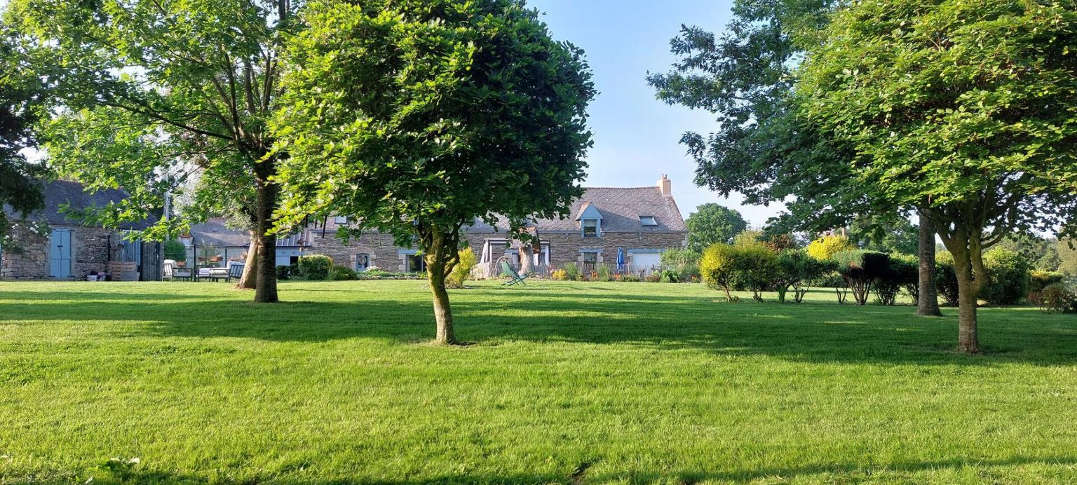 JOSSELIN Demeure de prestige Josselin 10 pièce(s) 213 m2 2