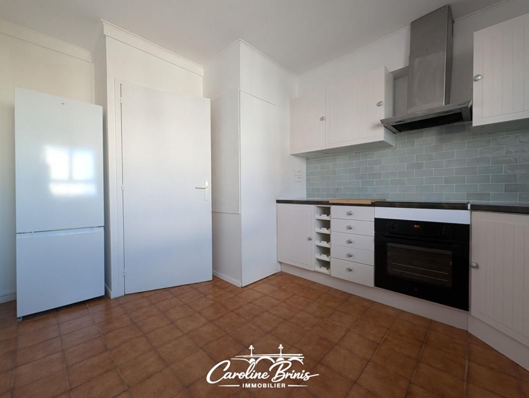 BORDEAUX Appartement traversant et lumineux - Bordeaux St Croix- gare St Jean- Ascenseur - T3 de 72m² 4