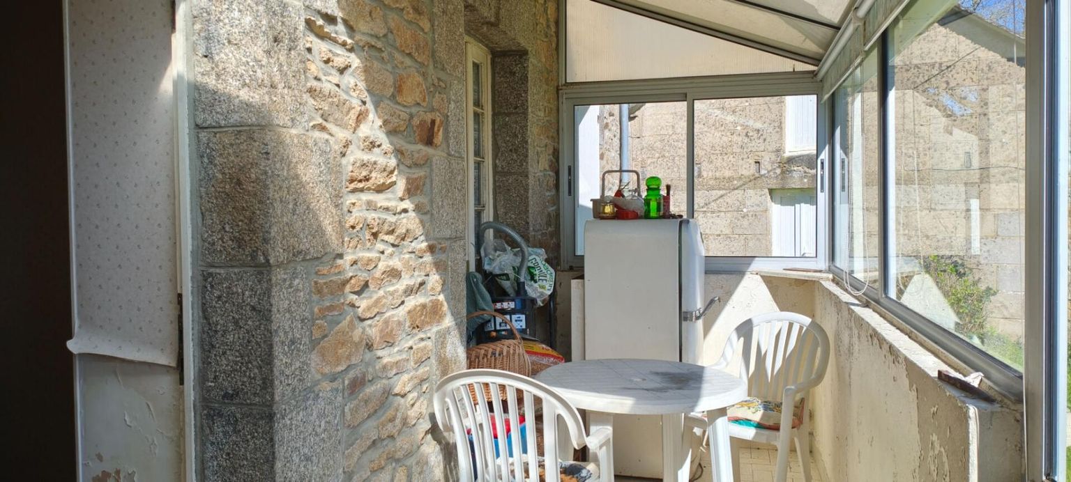 LOUDEAC Exclusivité!! Côtes d'Armor. 22210 Plémet, Maison en pierres, 2 chambres, dépendances, garage et terrain 3