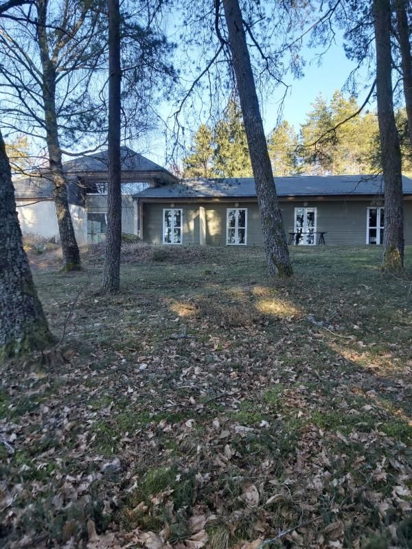 SAINT-YRIEIX-LE-DEJALAT Ensemble immobilier  3700 m² 3