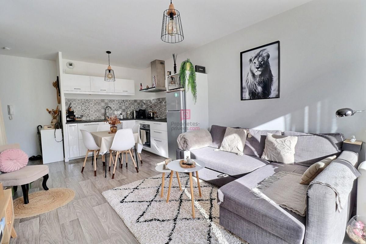 SAINTE-GENEVIEVE-DES-BOIS Appartement  trois pièce(s) 57  m2 4