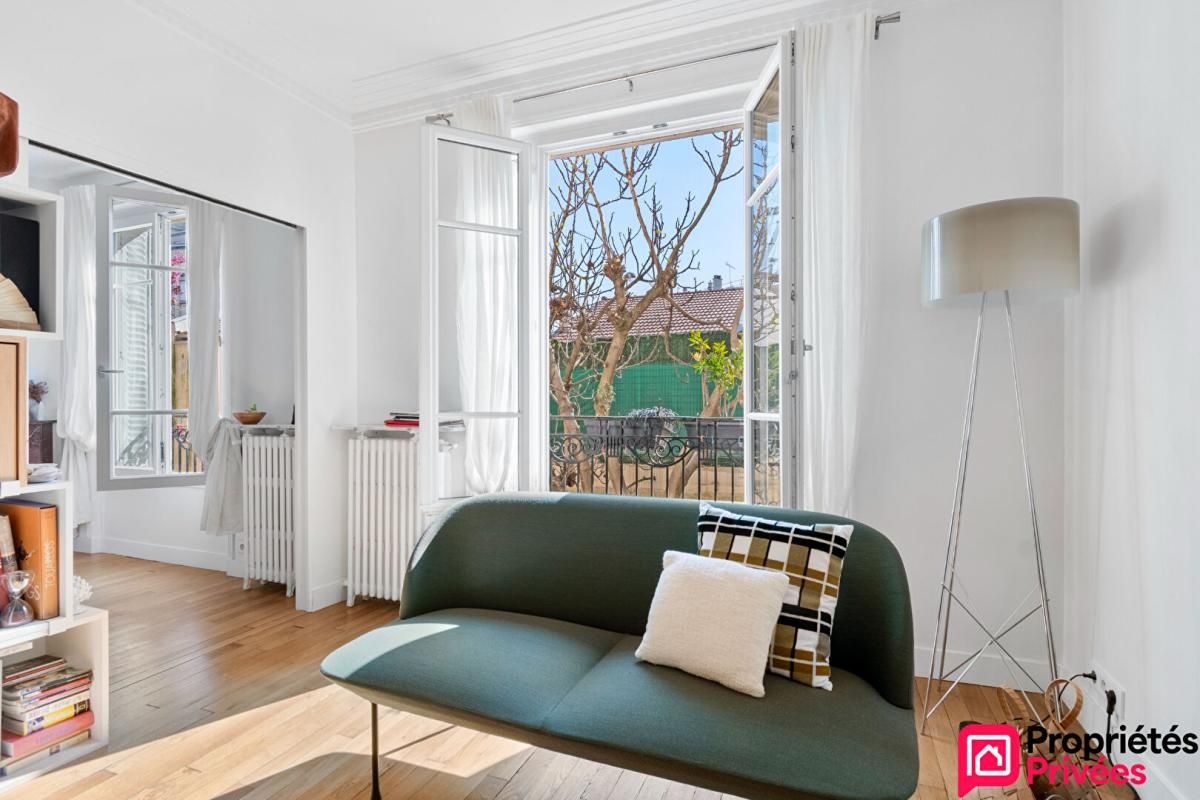 Courbevoie-Bécon - 2 pièces de 56 m² en bon état