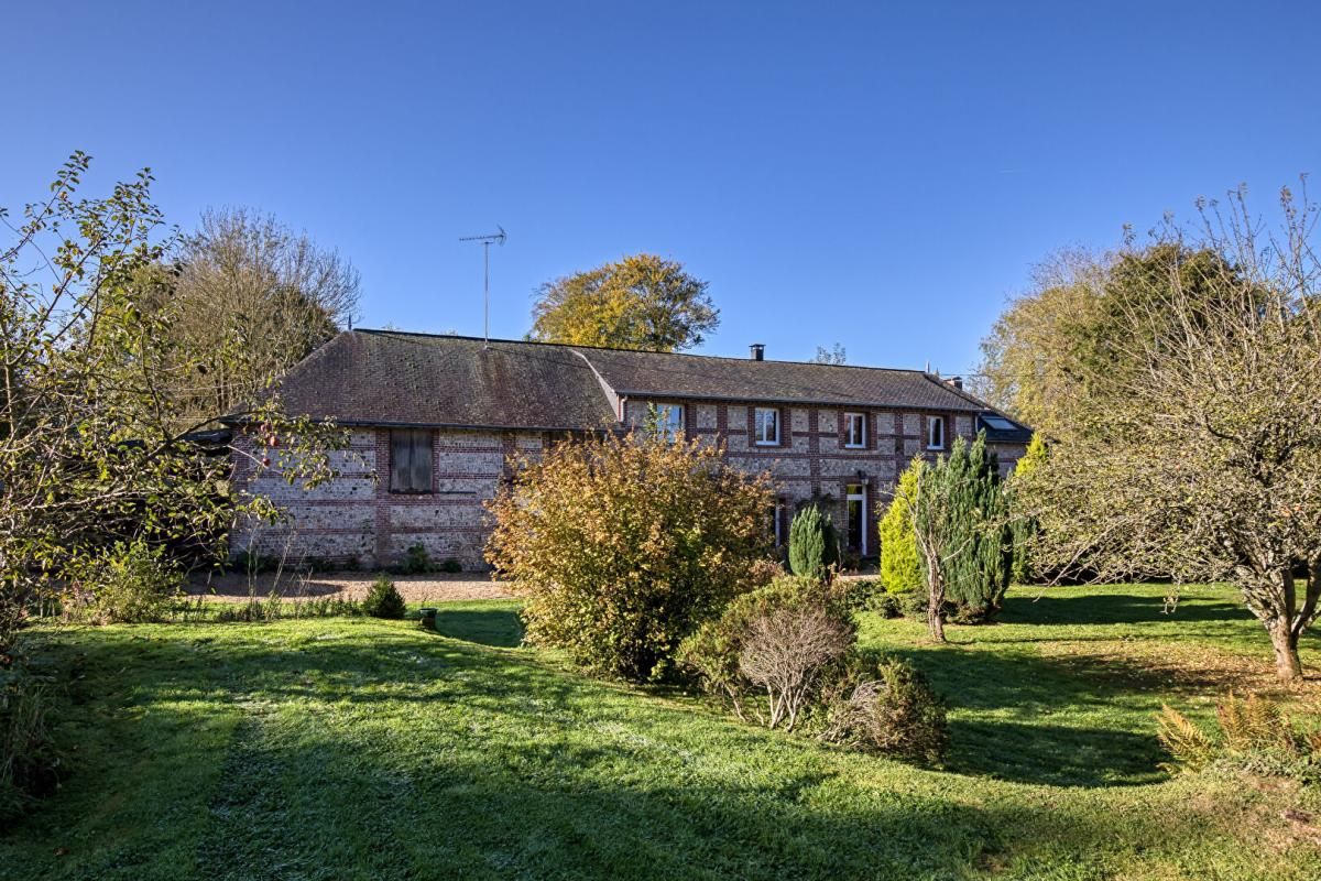 FECAMP Authentique briques et silex, 250m2 dont 8 chambres. Beaux volumes 2