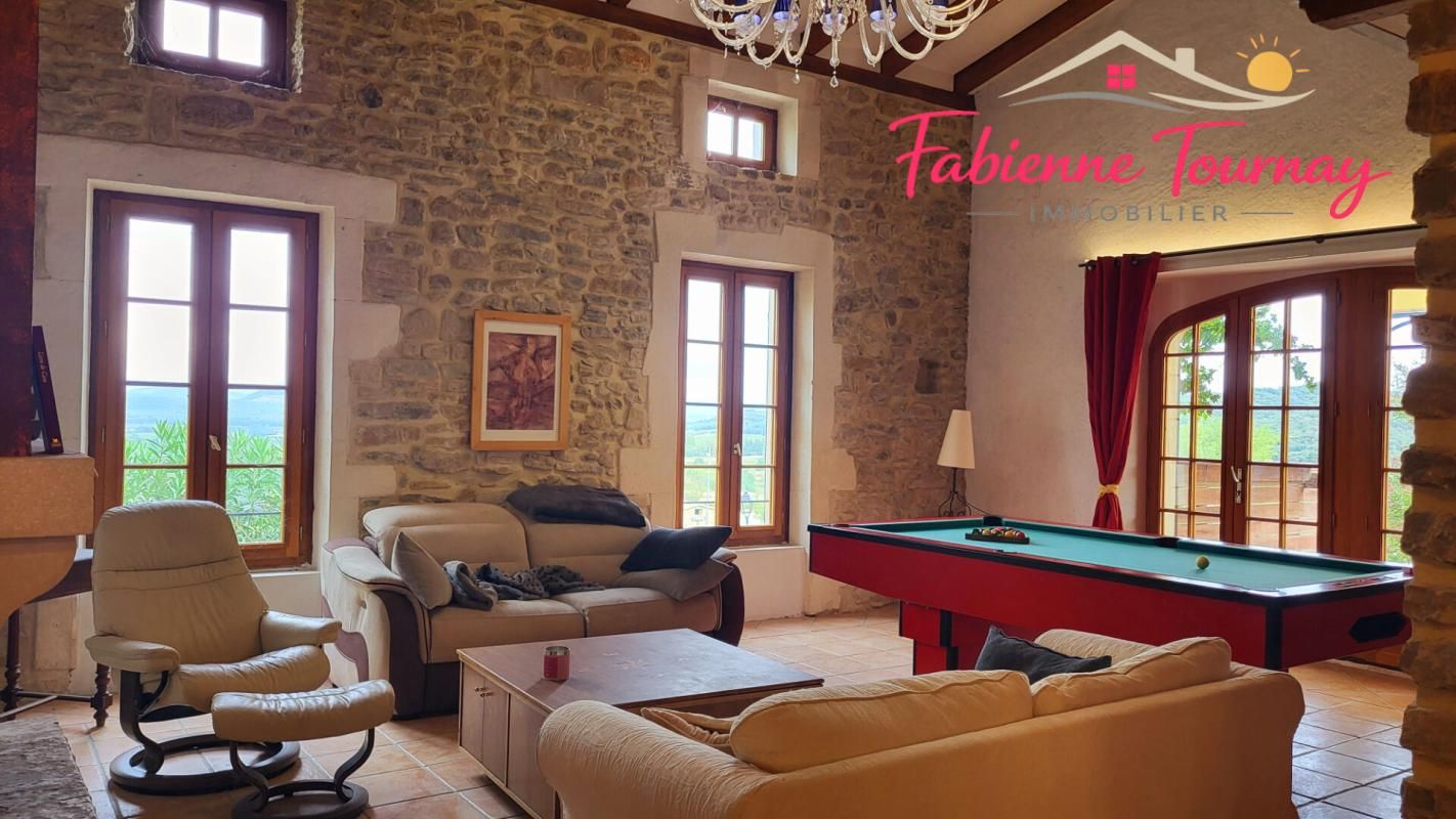 SAINT-ALEXANDRE Maison de village en pierre, avec vue, 4 chambres, piscine chauffée 3