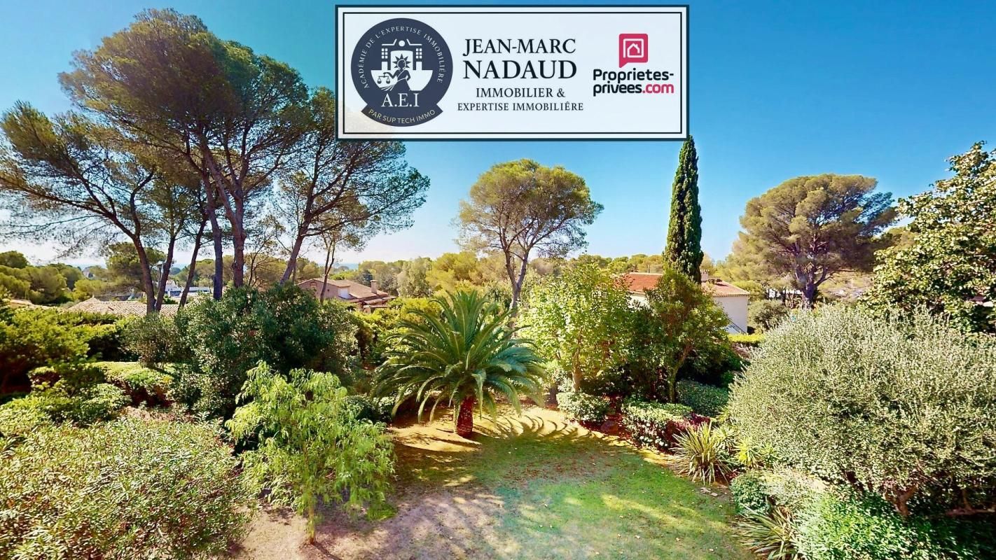 SAINT-RAPHAEL Studio à 600m coeur village, plage à pied, clim, au sein d'une véritable pinède 4