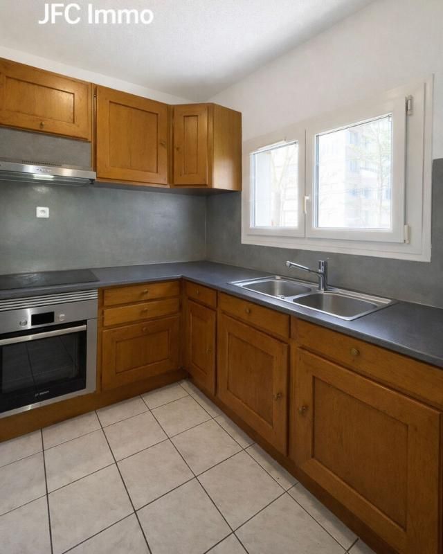 Appartement Neuilly Sur Marne 2 pièce(s) 46 m2