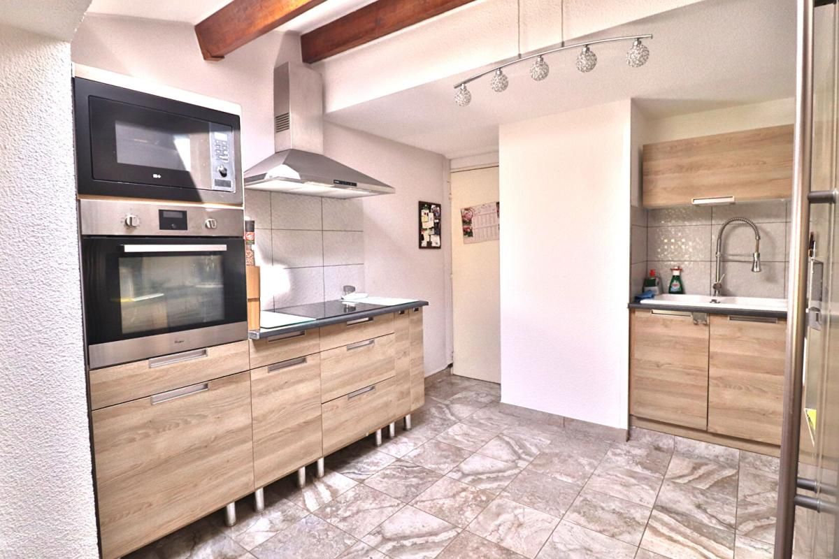 SAINT-CYPRIEN Maison Saint Cyprien 5 pièce(s) 98 m2 sur un terrain de 330m² 4