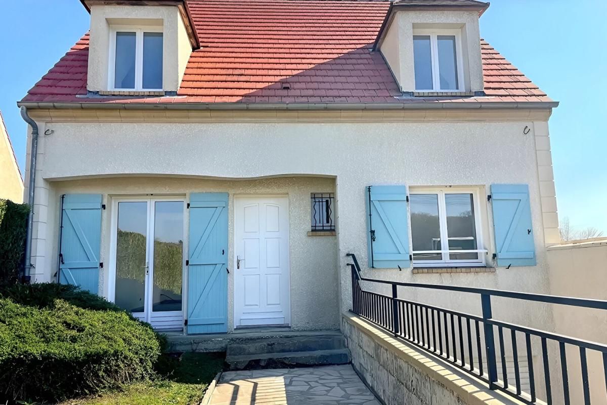 MERU Maison  individuelle sur sous sol Meru 6 pièces 92 m2 1