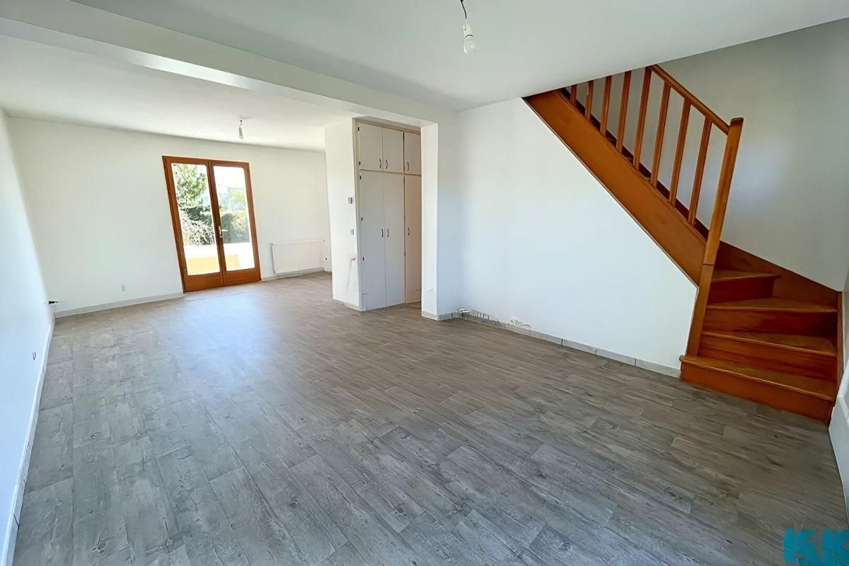 MERU Maison  individuelle sur sous sol Meru 6 pièces 92 m2 2