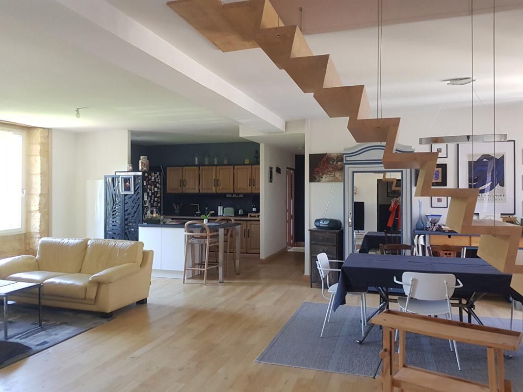 Maison Montignac Lascaux 7 pièce(s) 250 m2