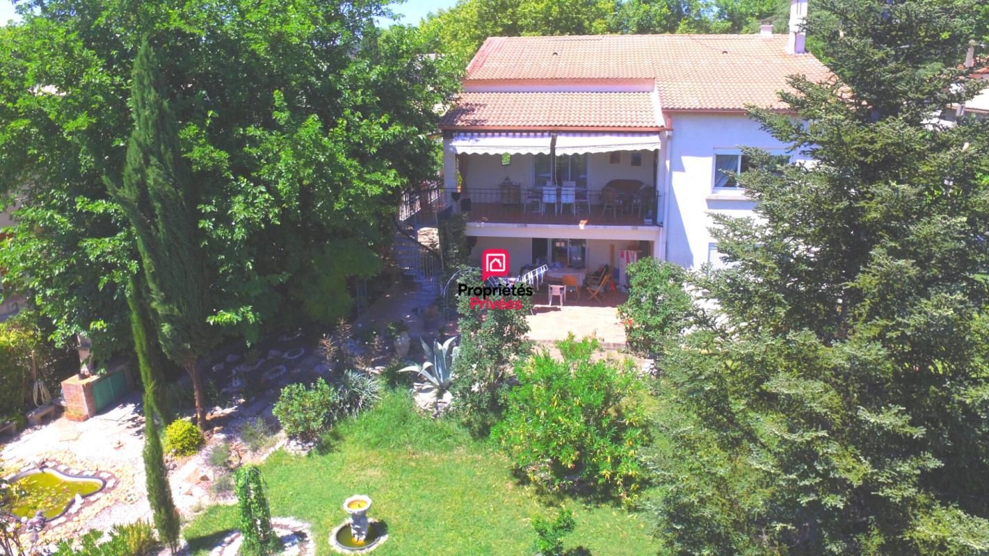 CLARENSAC Maison12 pièces 350 m² avec piscine à Clarensac 2