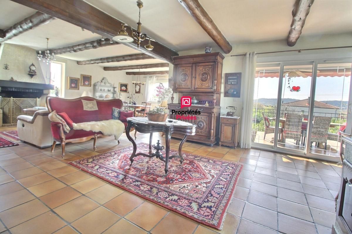 CLARENSAC Maison12 pièces 350 m² avec piscine à Clarensac 3