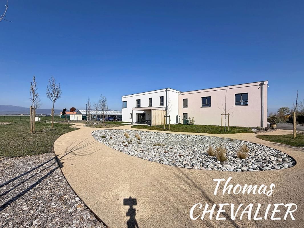 NIEDERENTZEN Location bureaux 107 m² Zone artisanale Niederentzen / Proche Colmar, Ensisheim, Mulhouse 4