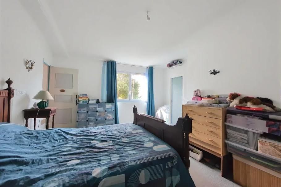 SAINT-MARTIN-DU-BOIS Maison en Pierre 4