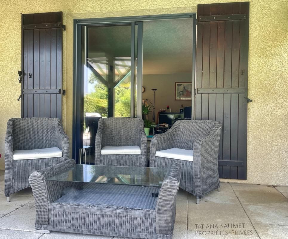 SATHONAY-VILLAGE Maison Sathonay Village 6 pièce(s) 172 m2 3