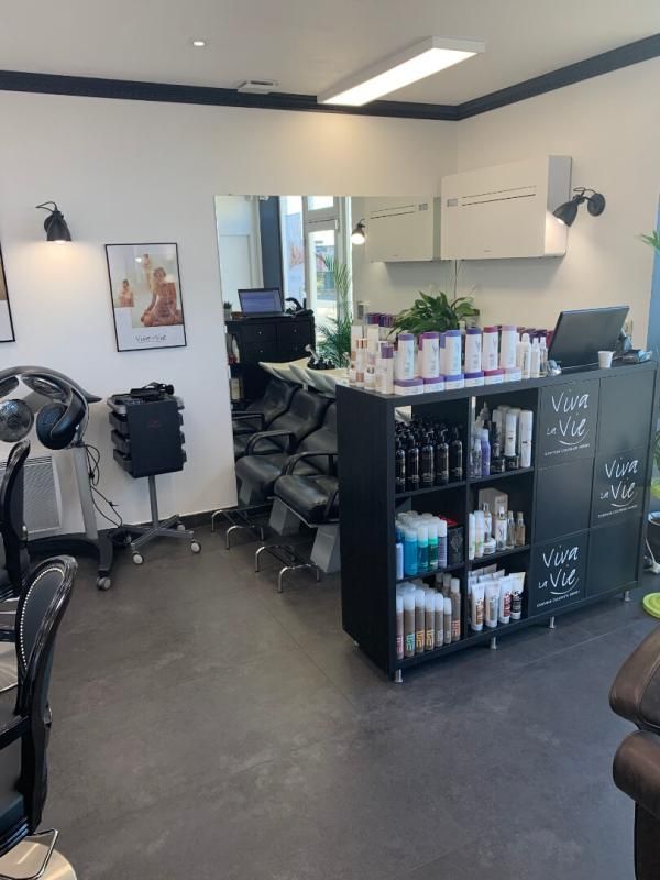 LIBOURNE Secteur LIBOURNE - SALON DE COIFFURE 3 POSTES 4