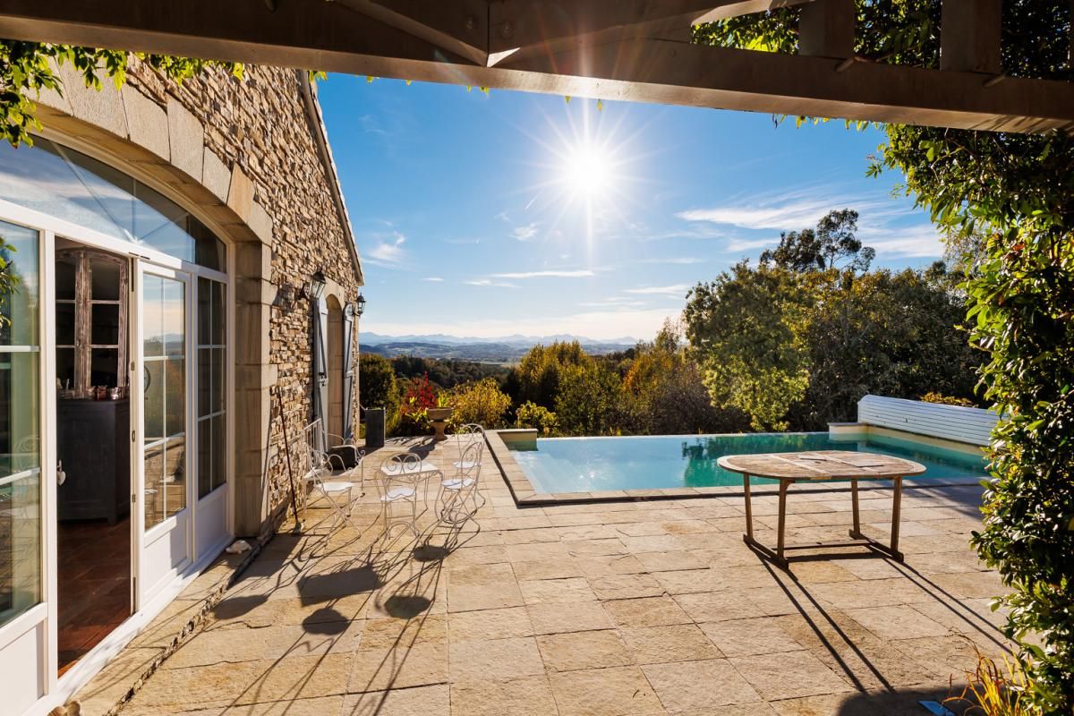 SALIES-DE-BEARN Magnifique propriété de deux maisons - Piscine à débordement vue sur les Pyrénées- 3