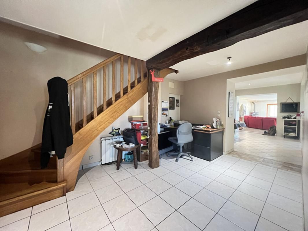 SèVREMOINE Maison Sevremoine 6 pièce(s) 141 m2 3