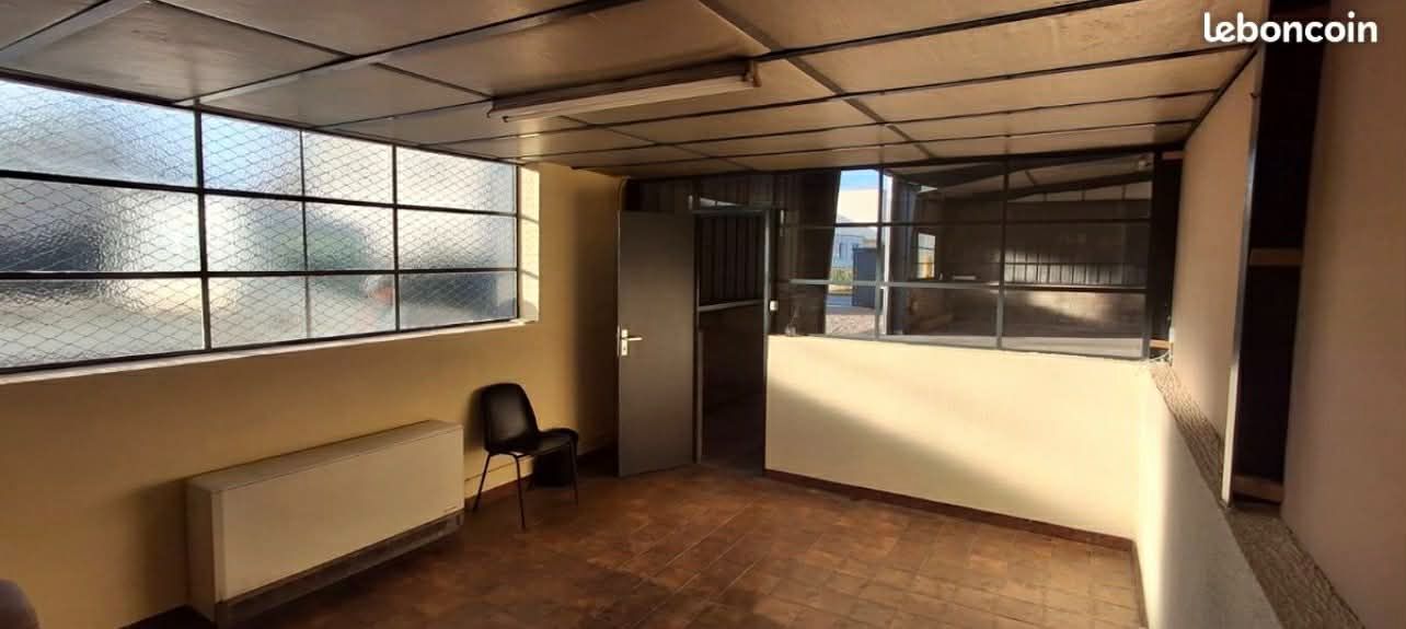 NOGENT-SUR-OISE LIANCOURT - Entrepôt avec parking 3