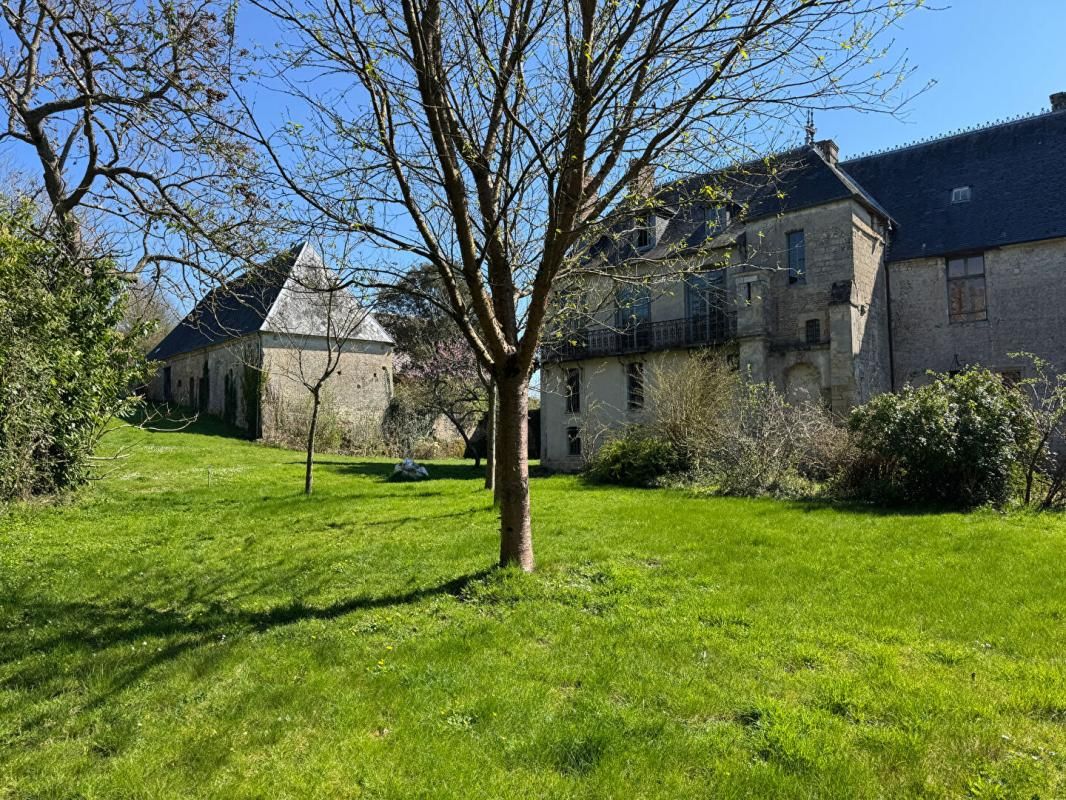 LA HOUBLONNIERE Château inscrit aux Monuments Historiques - Elegance et potentiel exceptionnel 4