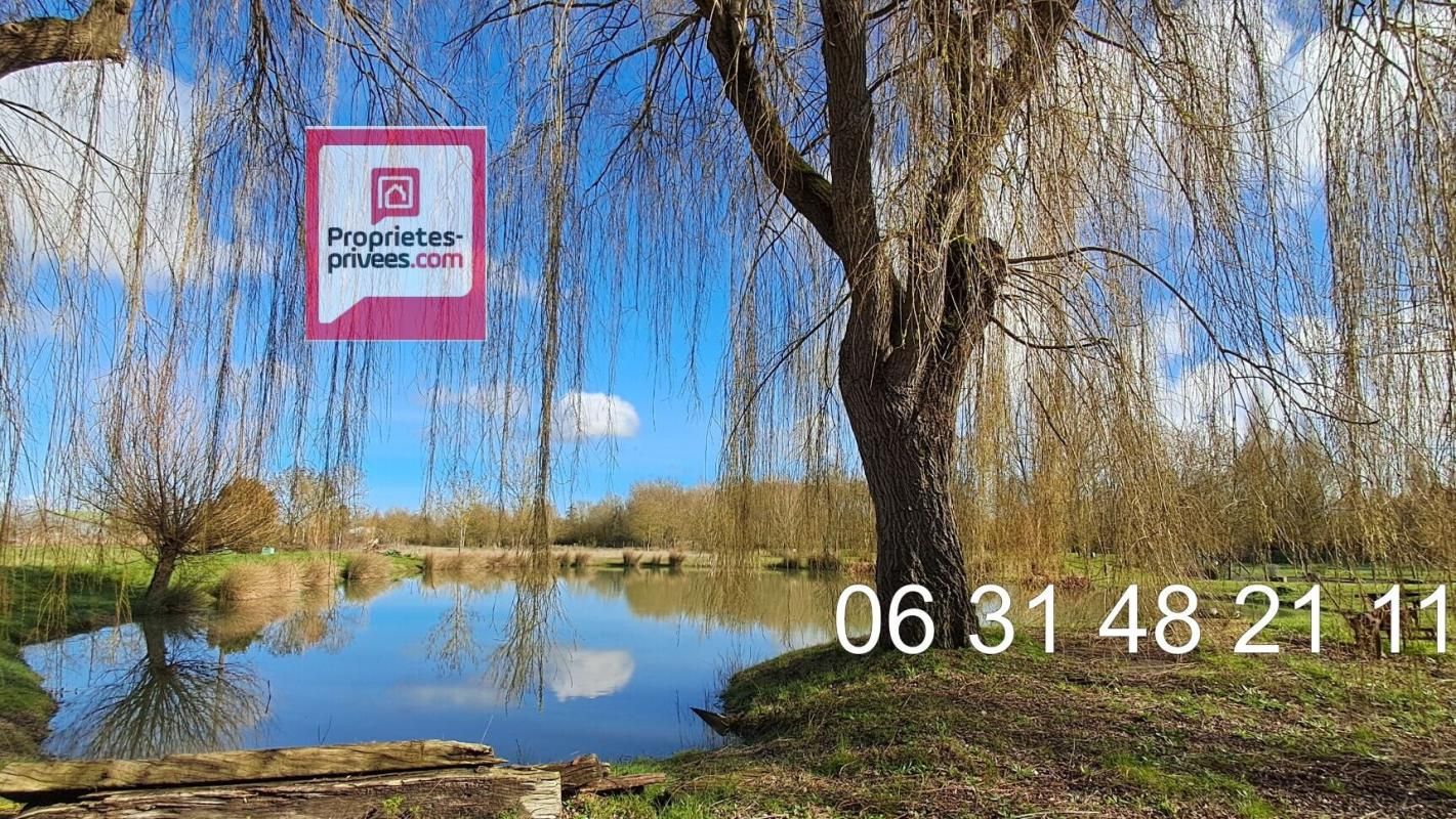 VIX SUPERBE MAISON SUR SOUS SOL HANGAR TERRAIN AVEC PLAN D'EAU 1