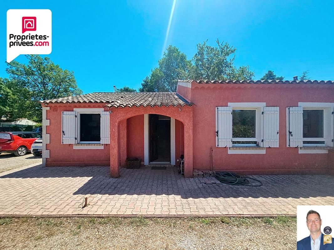 SAINT-CEZAIRE-SUR-SIAGNE MAISON DE PLAIN PIED AVEC DOUBLE ABRI VOITURE ET JARDIN PLAT ET CLOS DE 1500 M2 3